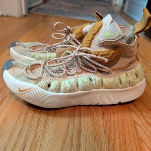 Nike ISPA Sense